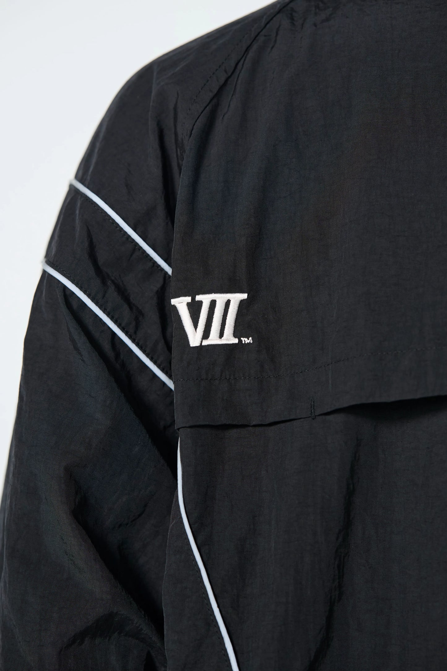 UT5S-E01Reflective woven track jacket